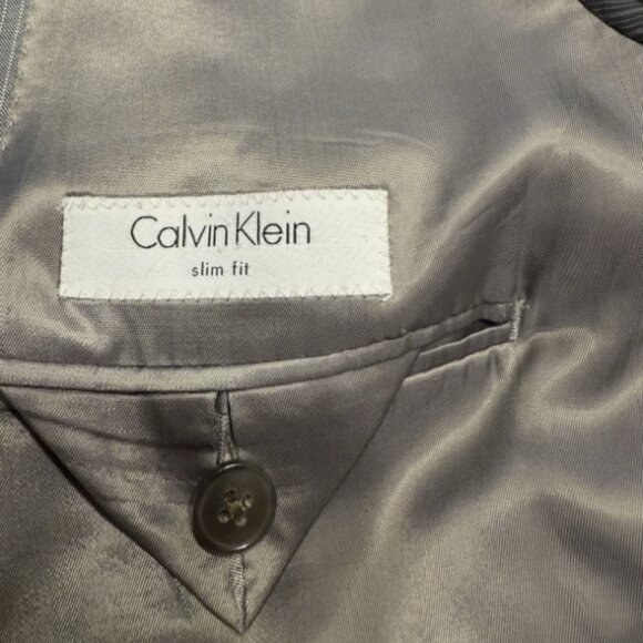 Calvin Klein Slim Fit Light Gray Pinstripe Wool Suit Jacket 46R - Picture 5 of 6